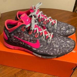 NIKE Free TR Connect 2 shoes